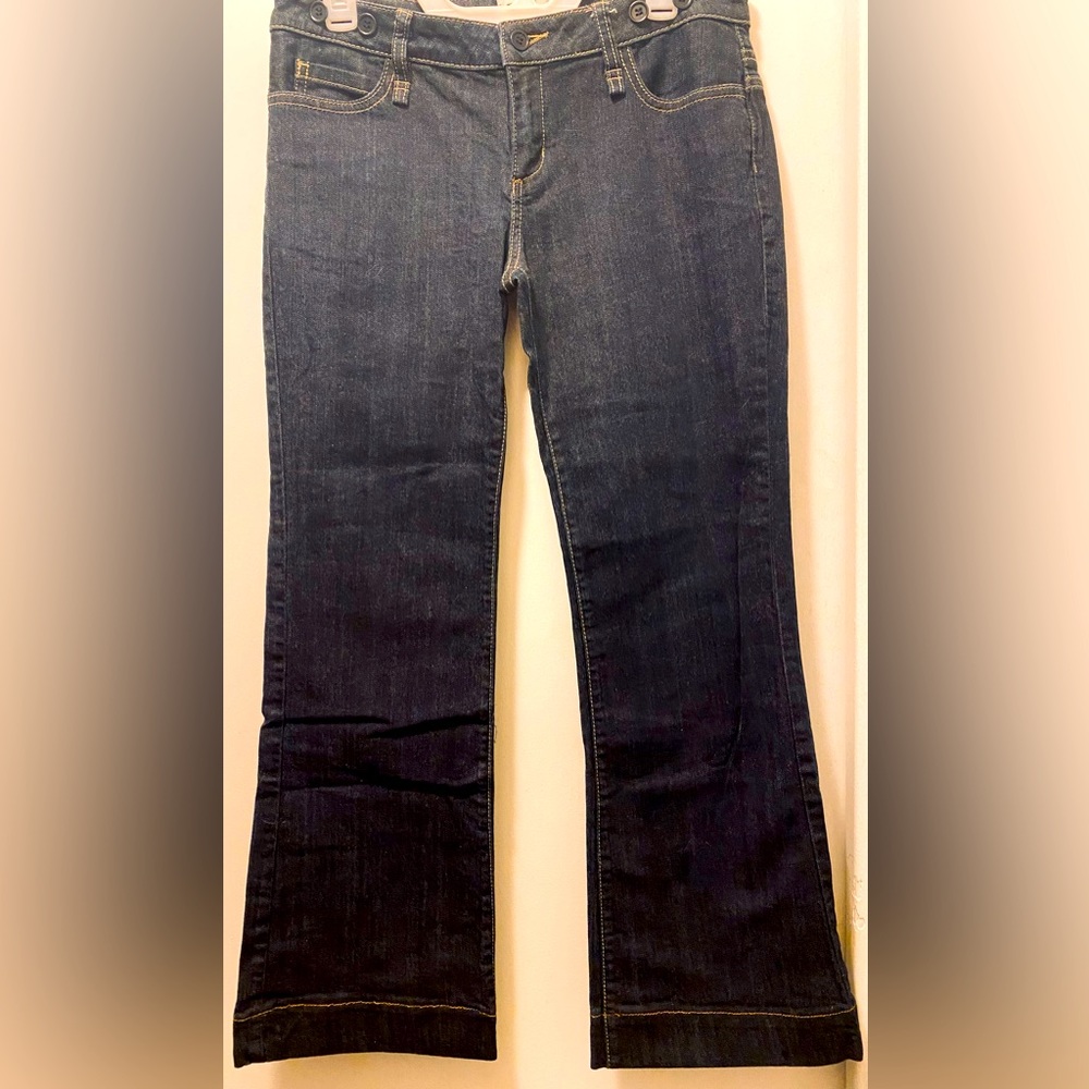 BCBGeneration Dark Blue Wide Legged Women’s Jean~ Size 29 Originally $88.00